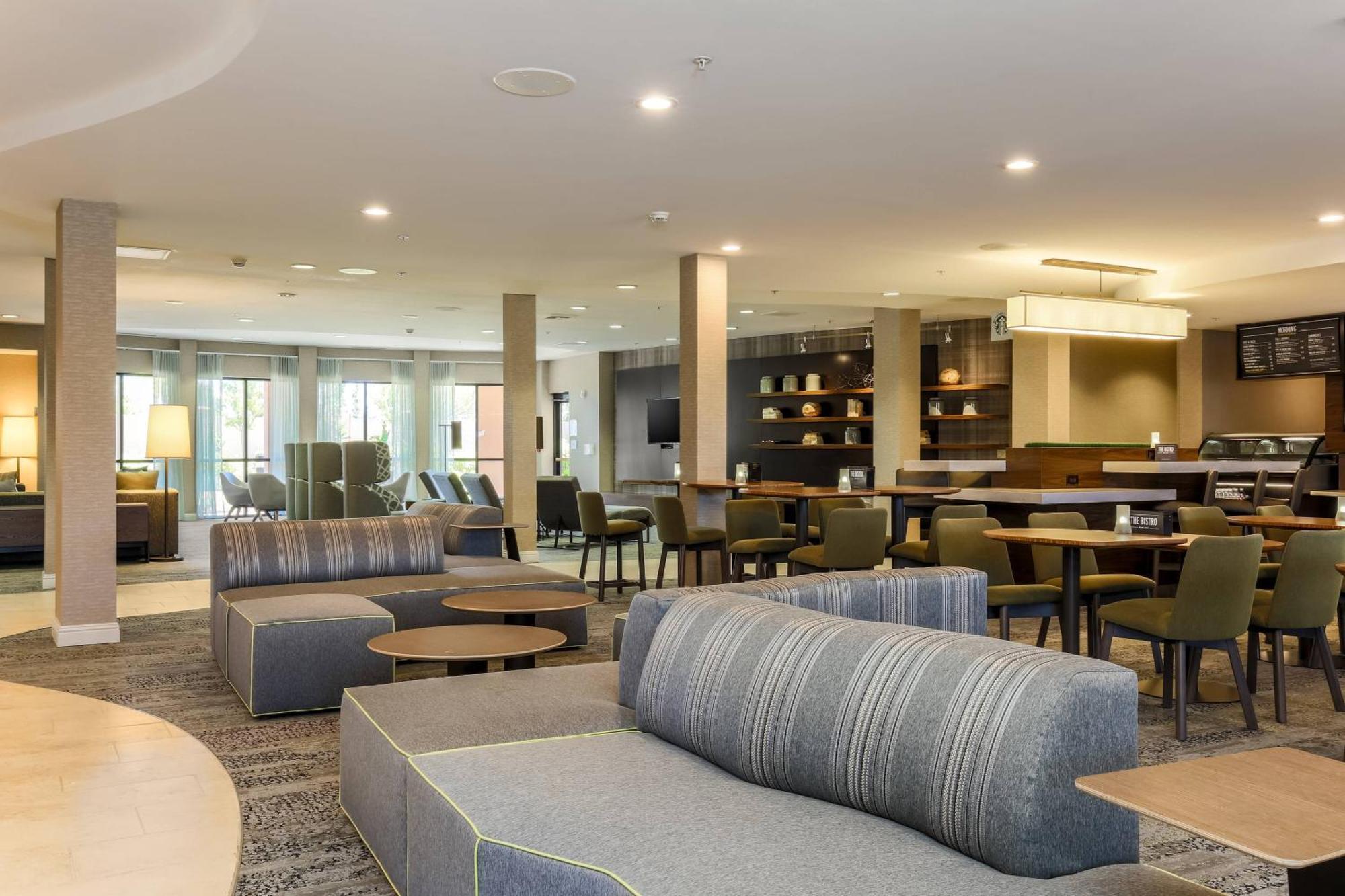Courtyard By Marriott Roseville Galleria Mall/Creekside Ridge Drive Exterior photo